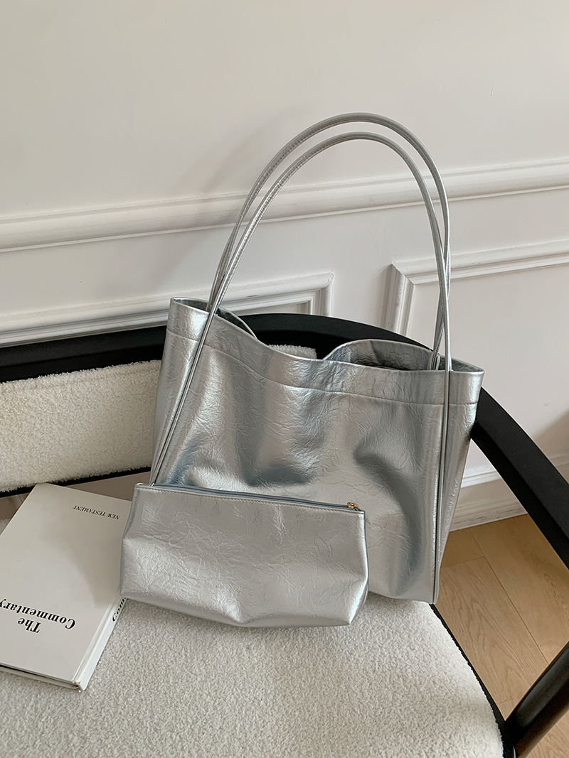 Rahat Büyük Kapasiteli Tote Ça - Luxury Bags Reseller incelemesi ve fiyatı
