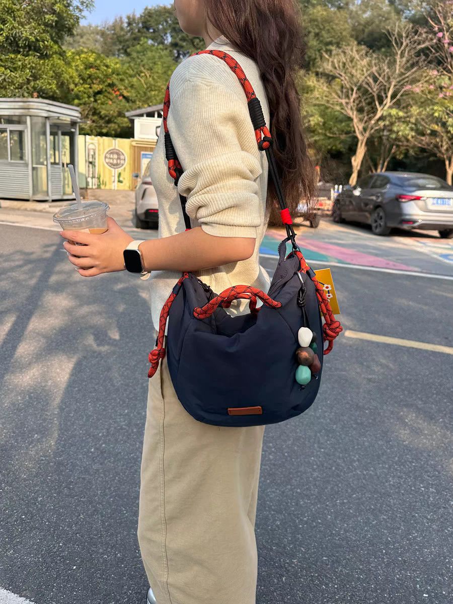 Kadın Çantaları Naylon 2026 Ye - Luxury Bags Korea incelemesi ve fiyatı