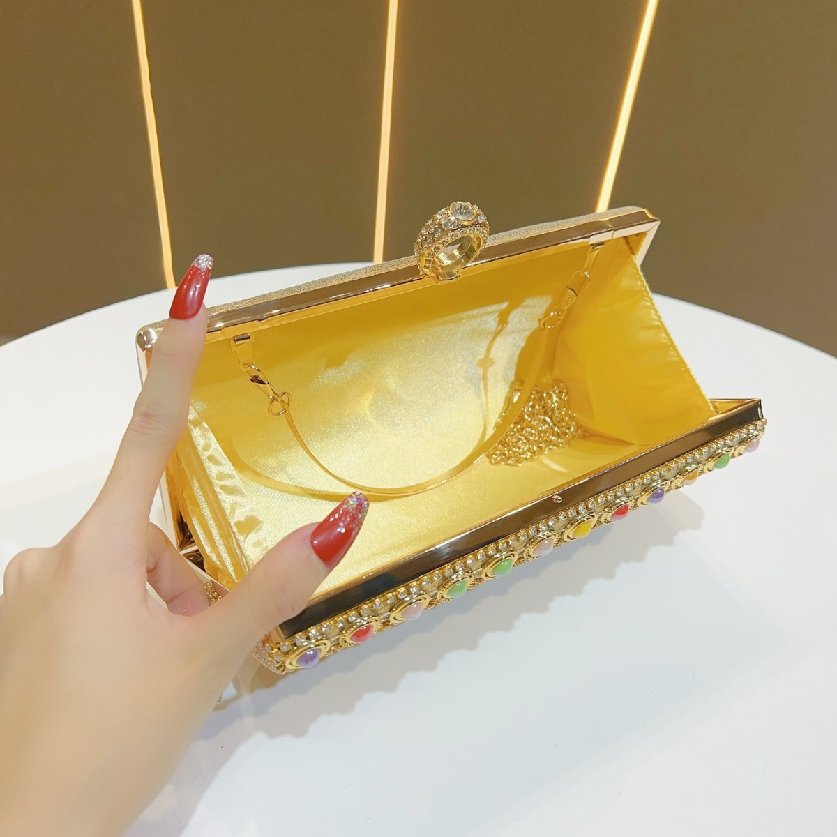Lüks Rhinestone Püskül Altın G - Luxury Bags Europe incelemesi ve fiyatı